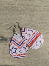 Load image into Gallery viewer, Patriotic American Earrings
